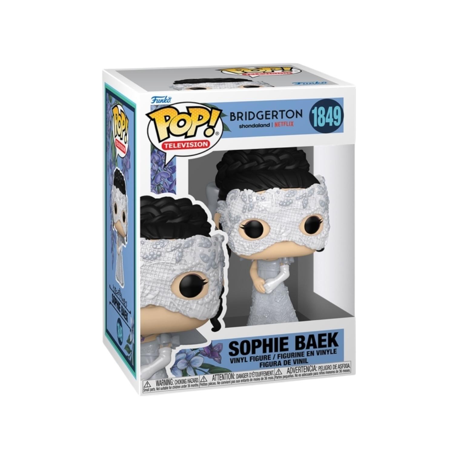 Sophie Baek, so invite this masked member of the ton to join the party